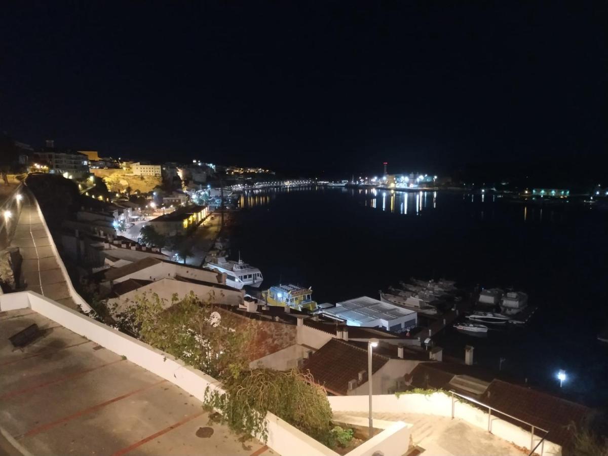 Starbal Apt Es Castell  Extérieur photo